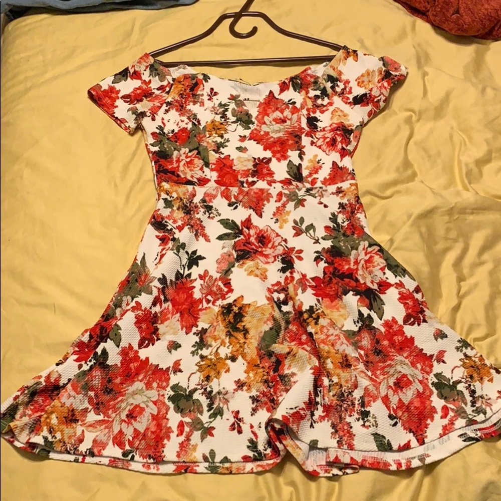 Floral dress off the shoulder